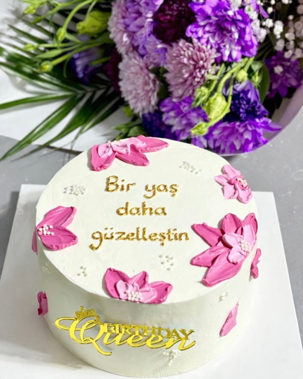 Yaratıcı doğum günü pastası